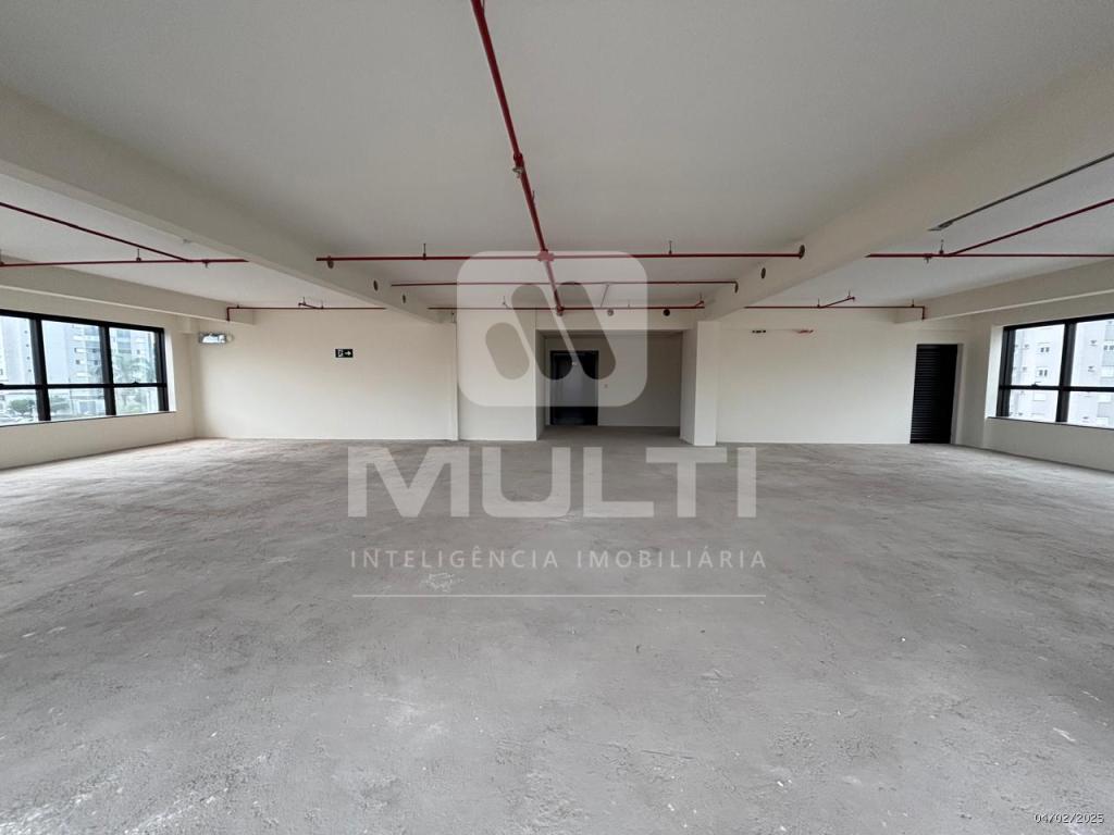 Conjunto Comercial-Sala à venda com 1 quarto, 207m² - Foto 3