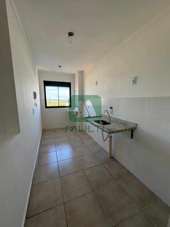 Apartamento à venda com 2 quartos, 55m² - Foto 3