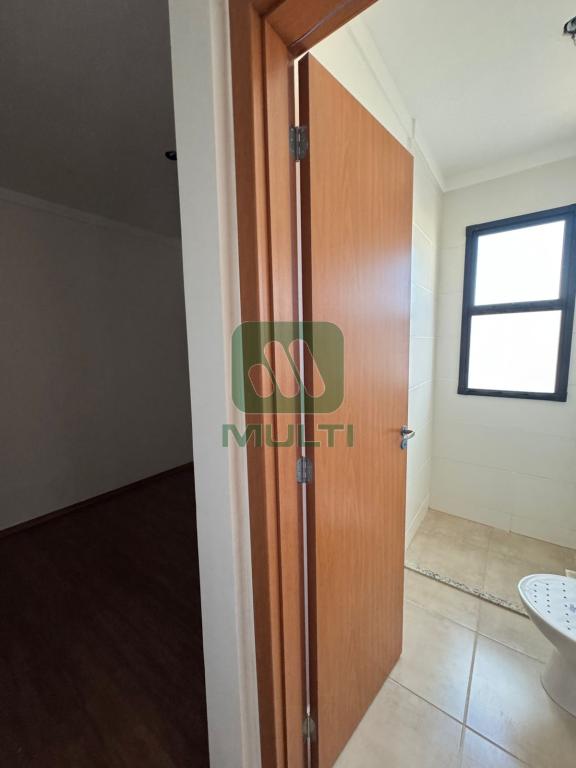 Apartamento à venda com 2 quartos, 55m² - Foto 9