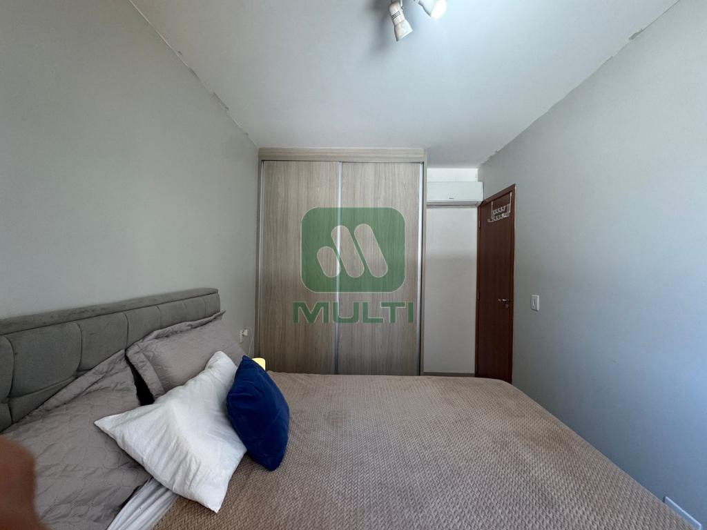 Apartamento à venda com 2 quartos, 53m² - Foto 12