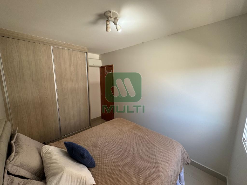 Apartamento à venda com 2 quartos, 53m² - Foto 13