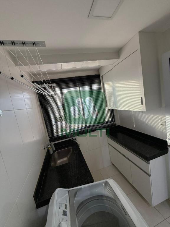 Apartamento à venda com 3 quartos, 117m² - Foto 12