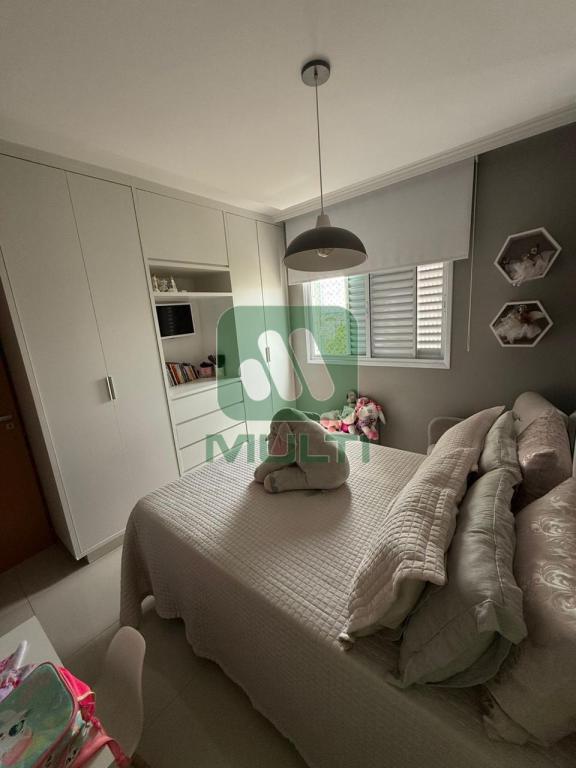 Apartamento à venda com 3 quartos, 117m² - Foto 18