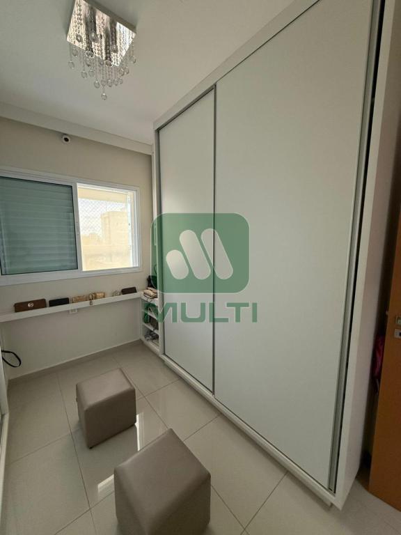 Apartamento à venda com 3 quartos, 117m² - Foto 25