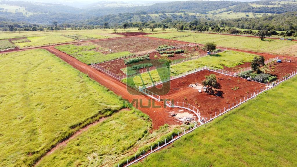 Fazenda à venda com 1 quarto, 2000m² - Foto 3