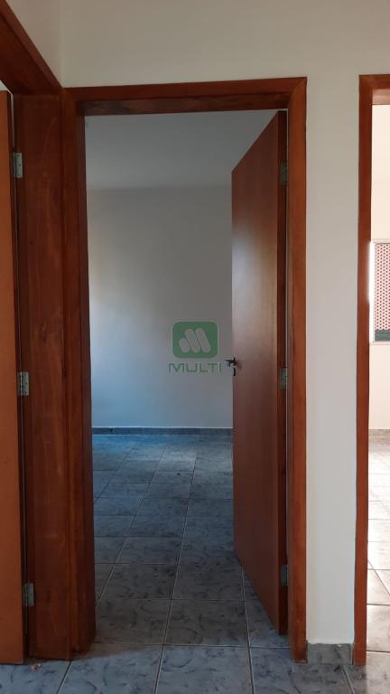 Apartamento à venda com 3 quartos, 77m² - Foto 6