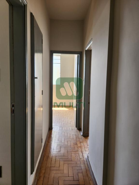 Apartamento à venda com 3 quartos, 148m² - Foto 12