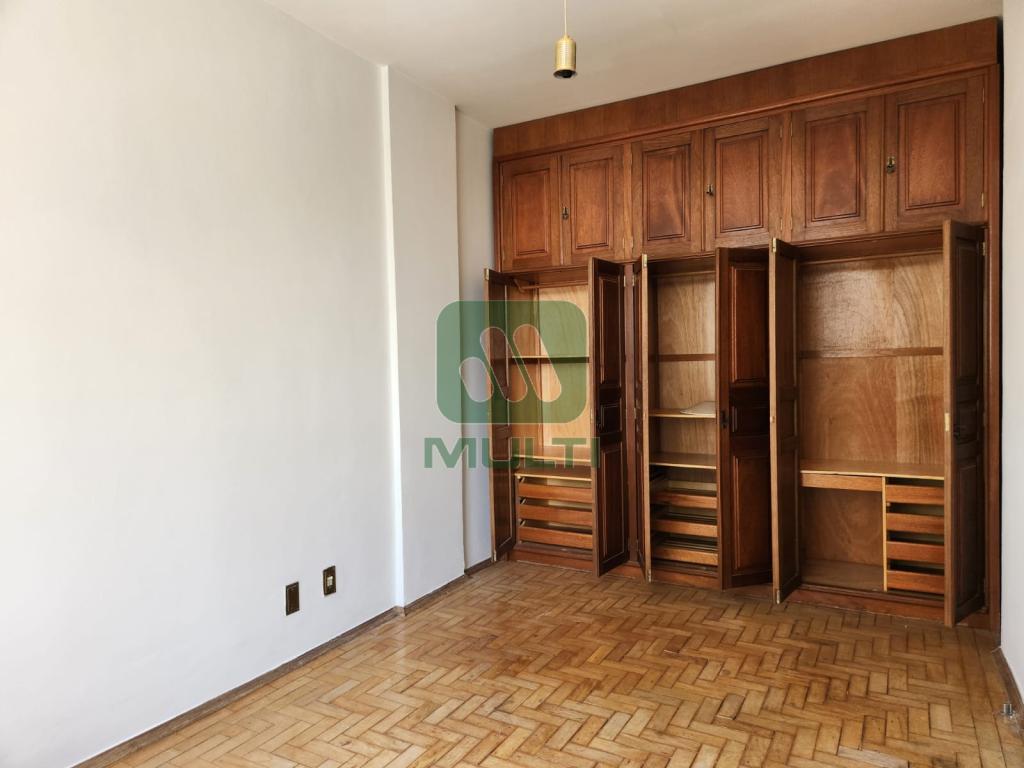 Apartamento à venda com 3 quartos, 148m² - Foto 16