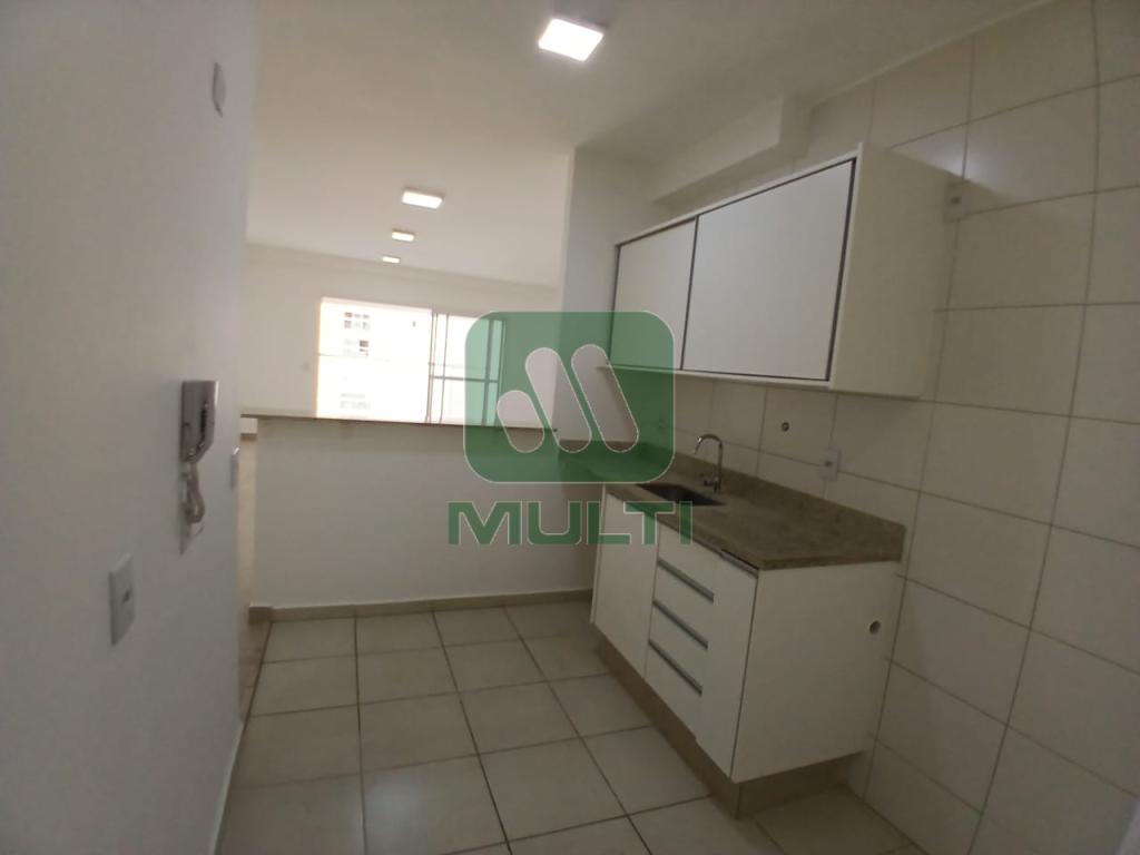 Apartamento à venda com 3 quartos, 110m² - Foto 9