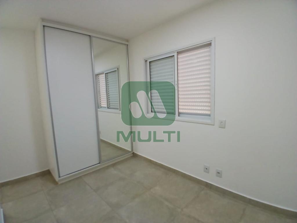 Apartamento à venda com 3 quartos, 110m² - Foto 17