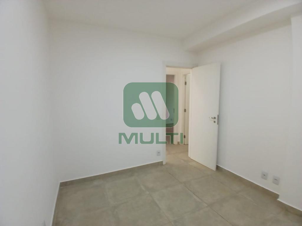 Apartamento à venda com 3 quartos, 110m² - Foto 21