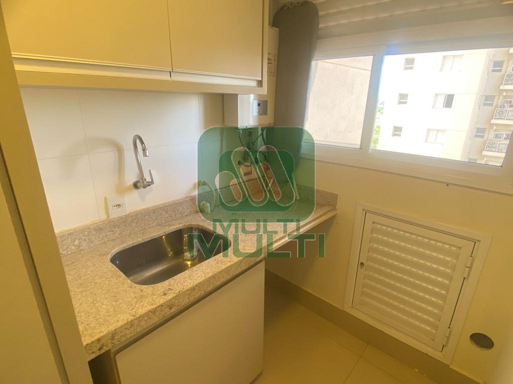 Apartamento à venda com 3 quartos, 109m² - Foto 9