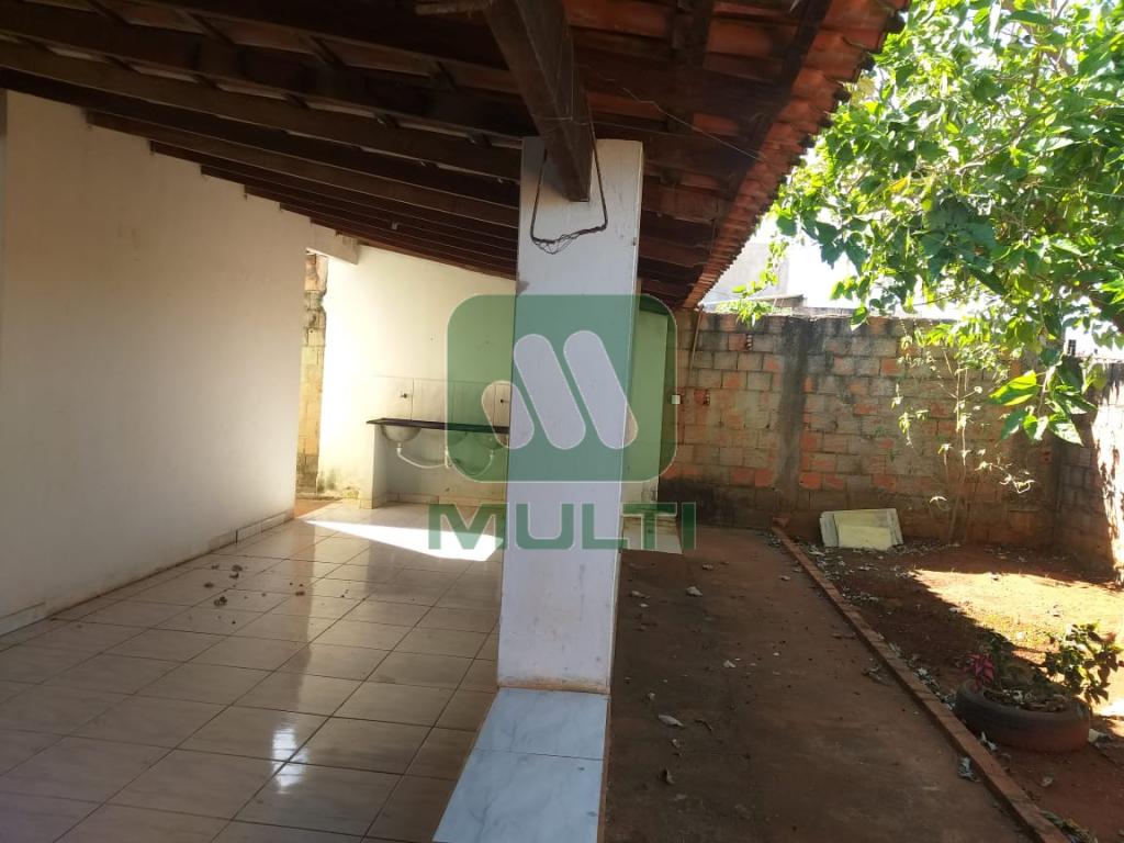 Casa à venda com 3 quartos, 101m² - Foto 9