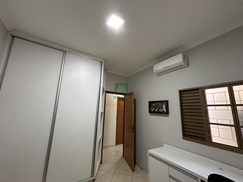 Casa à venda com 3 quartos, 165m² - Foto 12