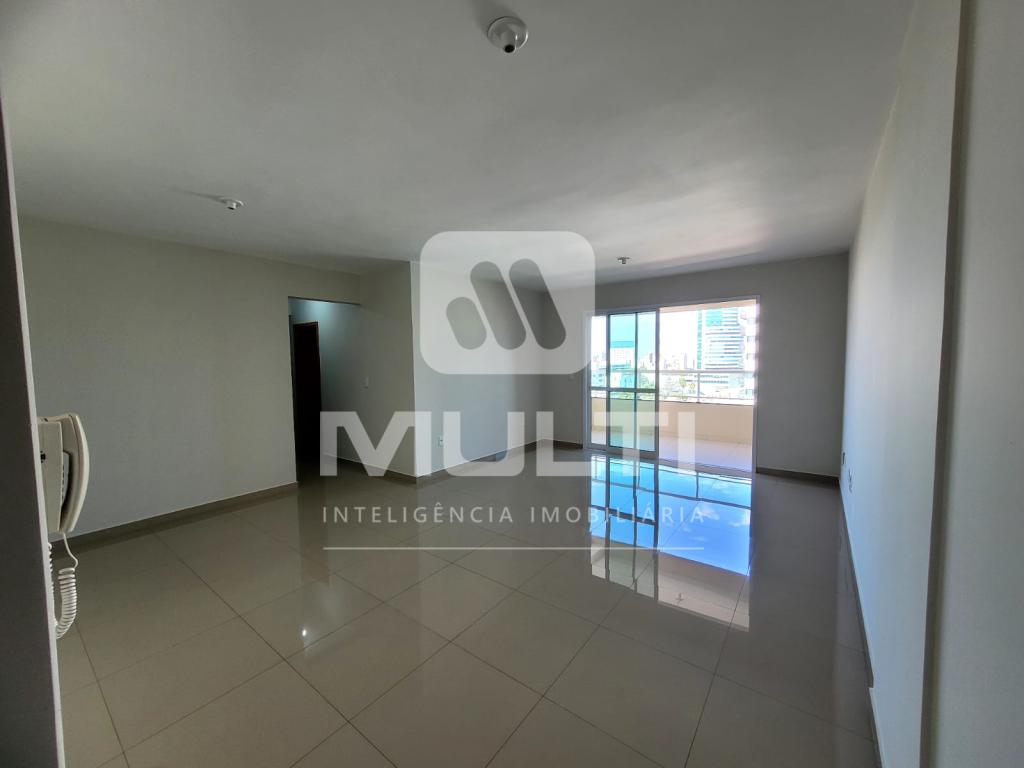 Apartamento à venda com 3 quartos, 116m² - Foto 1