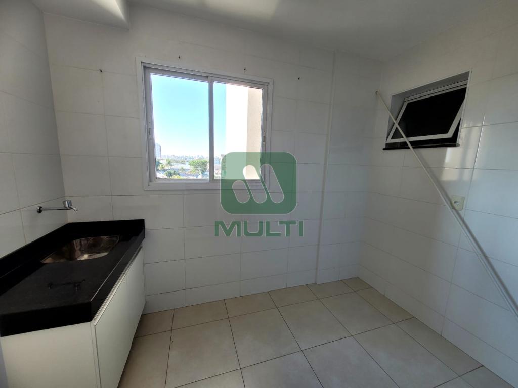 Apartamento à venda com 3 quartos, 116m² - Foto 4