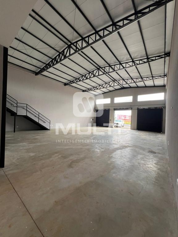 Apartamento à venda com 1 quarto, 360m² - Foto 7