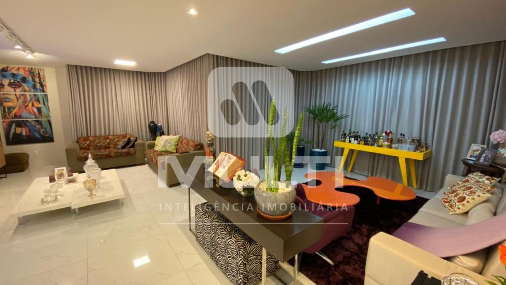 Apartamento à venda com 4 quartos, 250m² - Foto 2