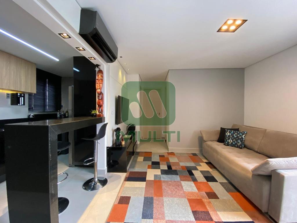 Apartamento à venda com 2 quartos, 55m² - Foto 3