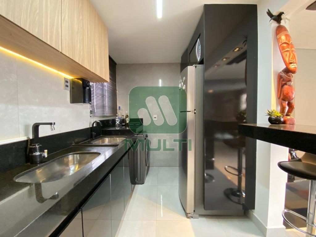 Apartamento à venda com 2 quartos, 55m² - Foto 10