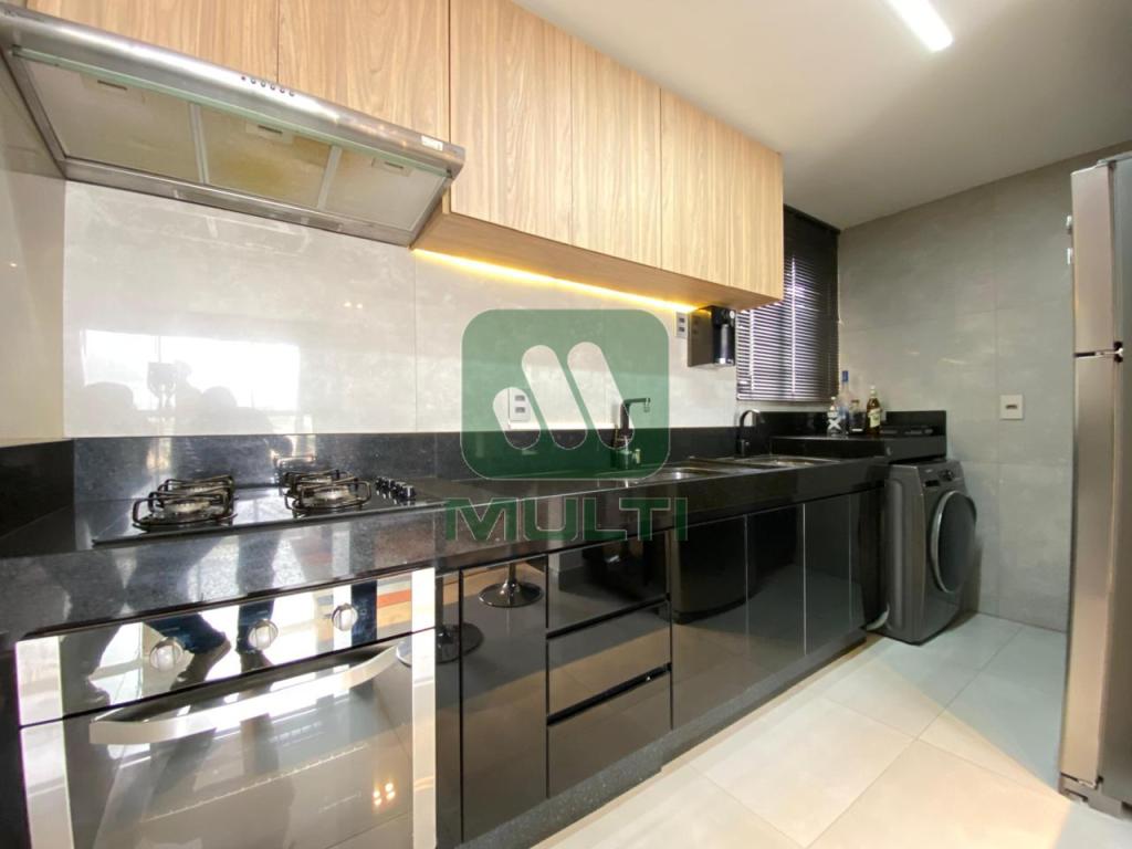 Apartamento à venda com 2 quartos, 55m² - Foto 12