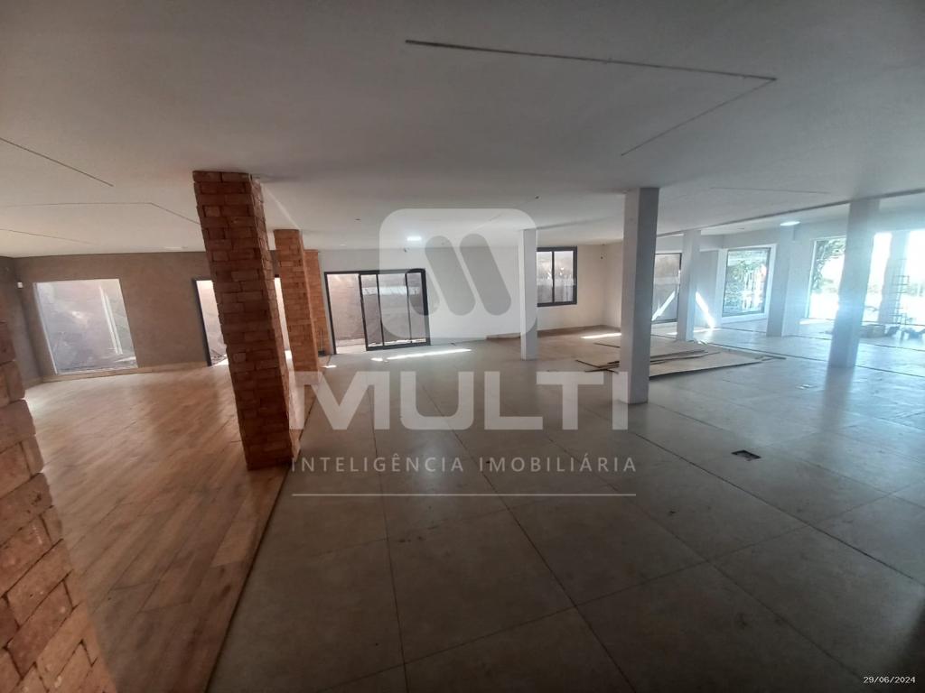 Loja-Salão à venda com 1 quarto, 300m² - Foto 3