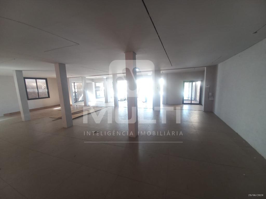 Loja-Salão à venda com 1 quarto, 300m² - Foto 5